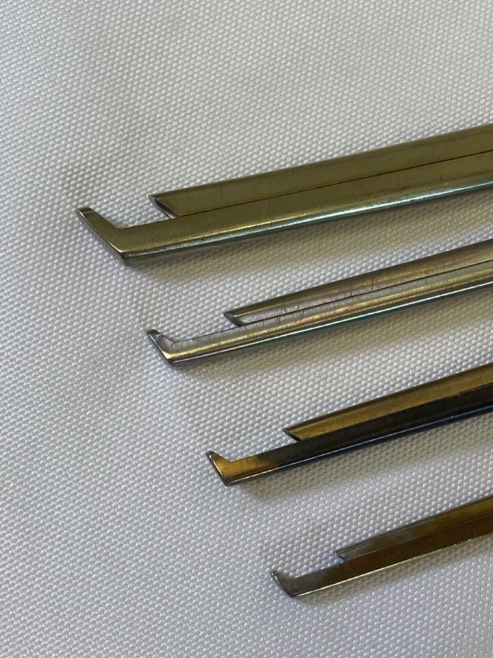 RUGGLES R&B 2-5mm x 40deg Up x 9" Ultra Coat Micro Kerrison Rongeur Set of 4 Micro Kerrison Rongeurs — photo 4