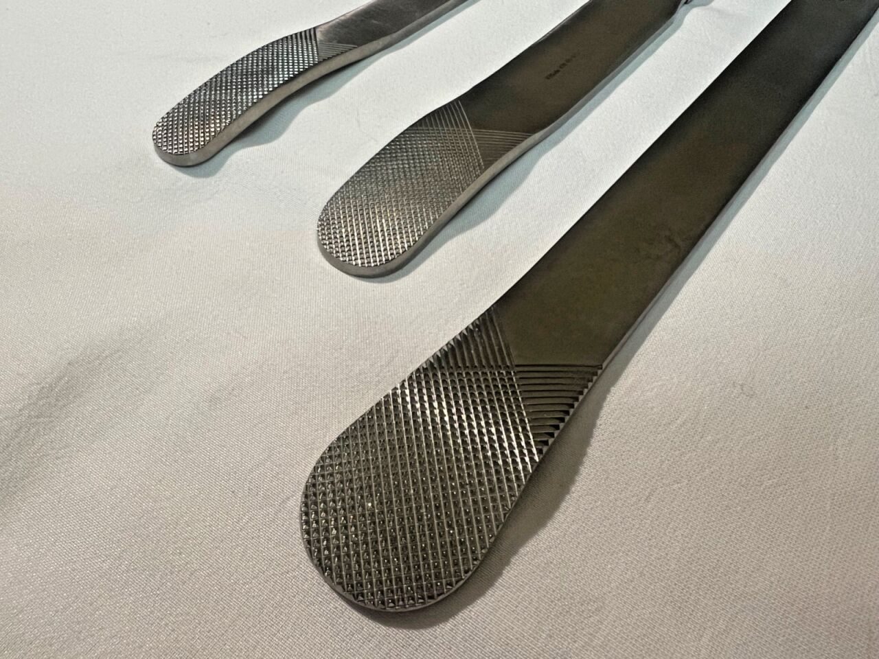K.MEDIC  GSOURCE KM46-902 / KM46-903 / gS43.9040 Set of 3 Darrach Elevators — photo 3