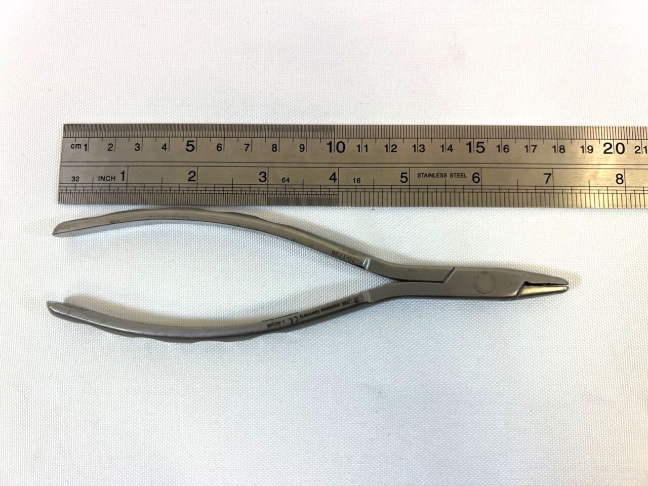 LINK 10-1725 Surgical Serrated Jaw Pliers 7-1/4" Length — photo 5