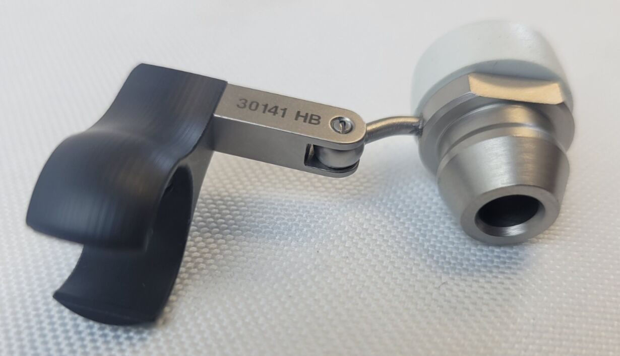 KARL STORZ 30141HB Laparoscopic Cannula Flip Style Reducer 13/5 mm — photo 6