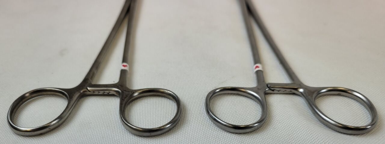 CODMAN 19-8147 Set of 2 Mixter Thoracic Clamp Forceps, Angular Jaws, 11" Cardio — photo 7