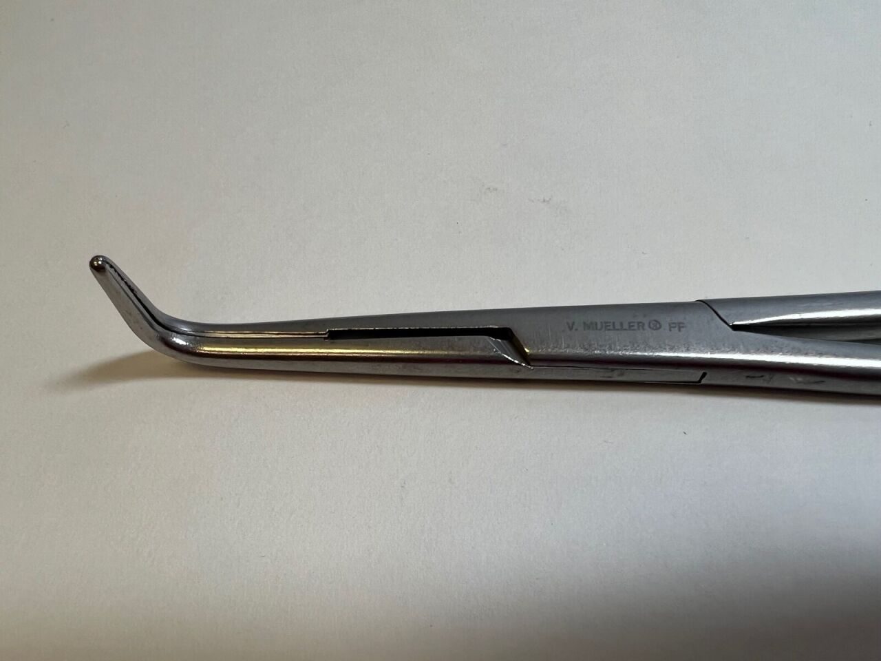 V. MUELLER CH1725 Forcep 8-1/2" Cross Serrated Tips w/ Longitudinal Serrations — photo 4