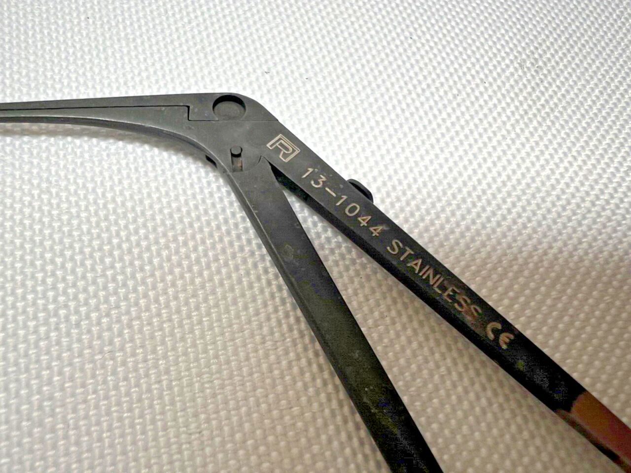 RICHARDS 13-1044 Mini McGee Ebony Scissor Forceps 4mm Sharp Jaws 3.1" Shaft ENT — photo 2