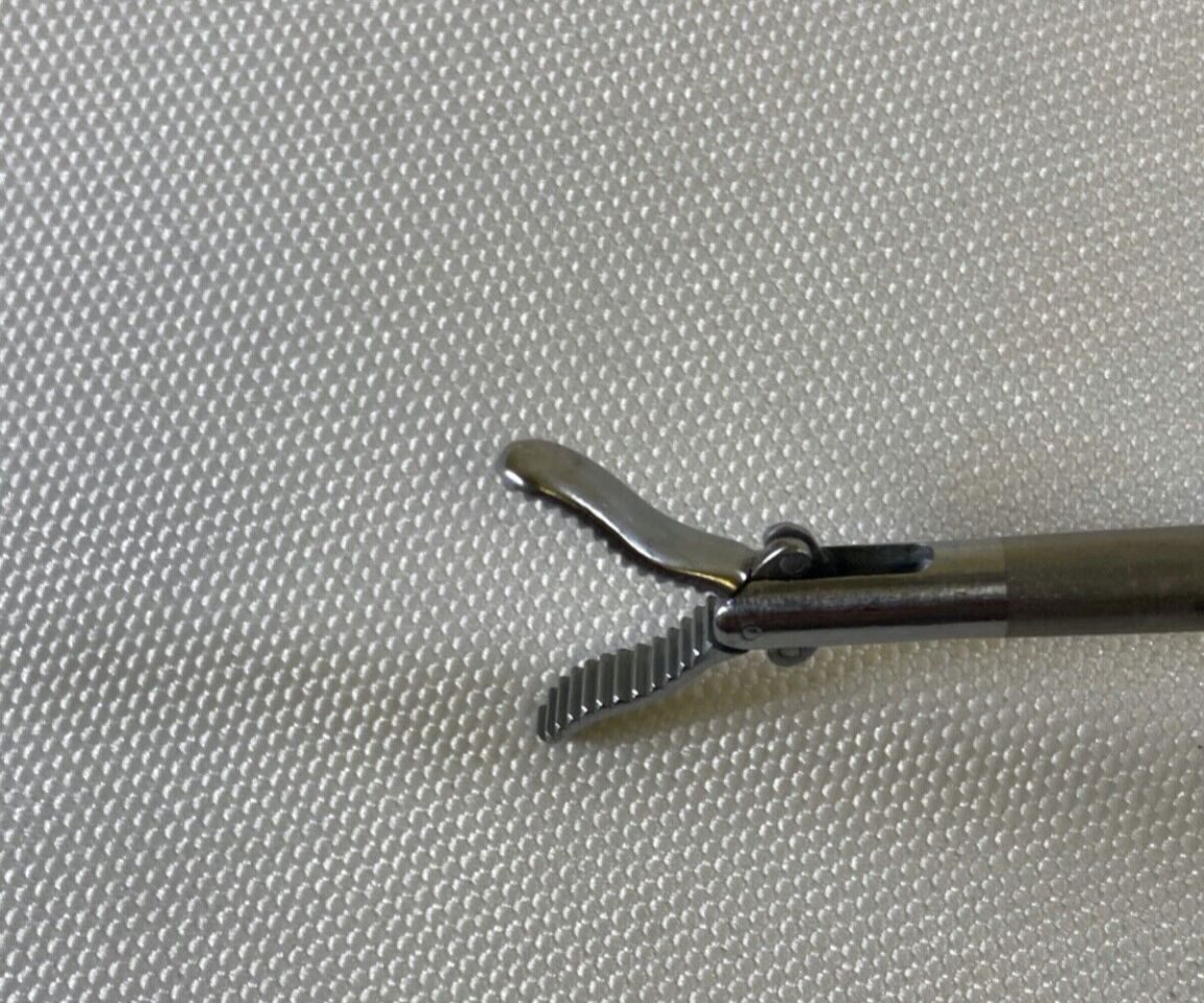 KARL STORZ 26177VA 5mm x 34cm Vancaillie Wavy Laparoscopic Double Action Grasper — photo 6