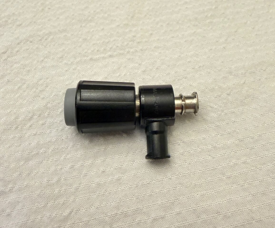 OLYMPUS MAJ-2092 Luer-Split Endoscope Irrigation Plug