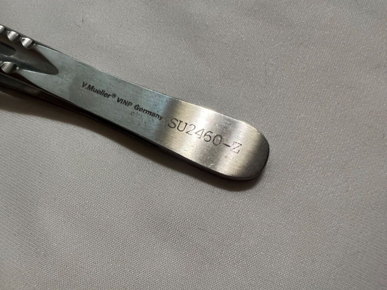 V. MUELLER SU2460-Z Mayo-Russian Tissue Forceps Radially Serrated Cup Tips 9" L — photo 5