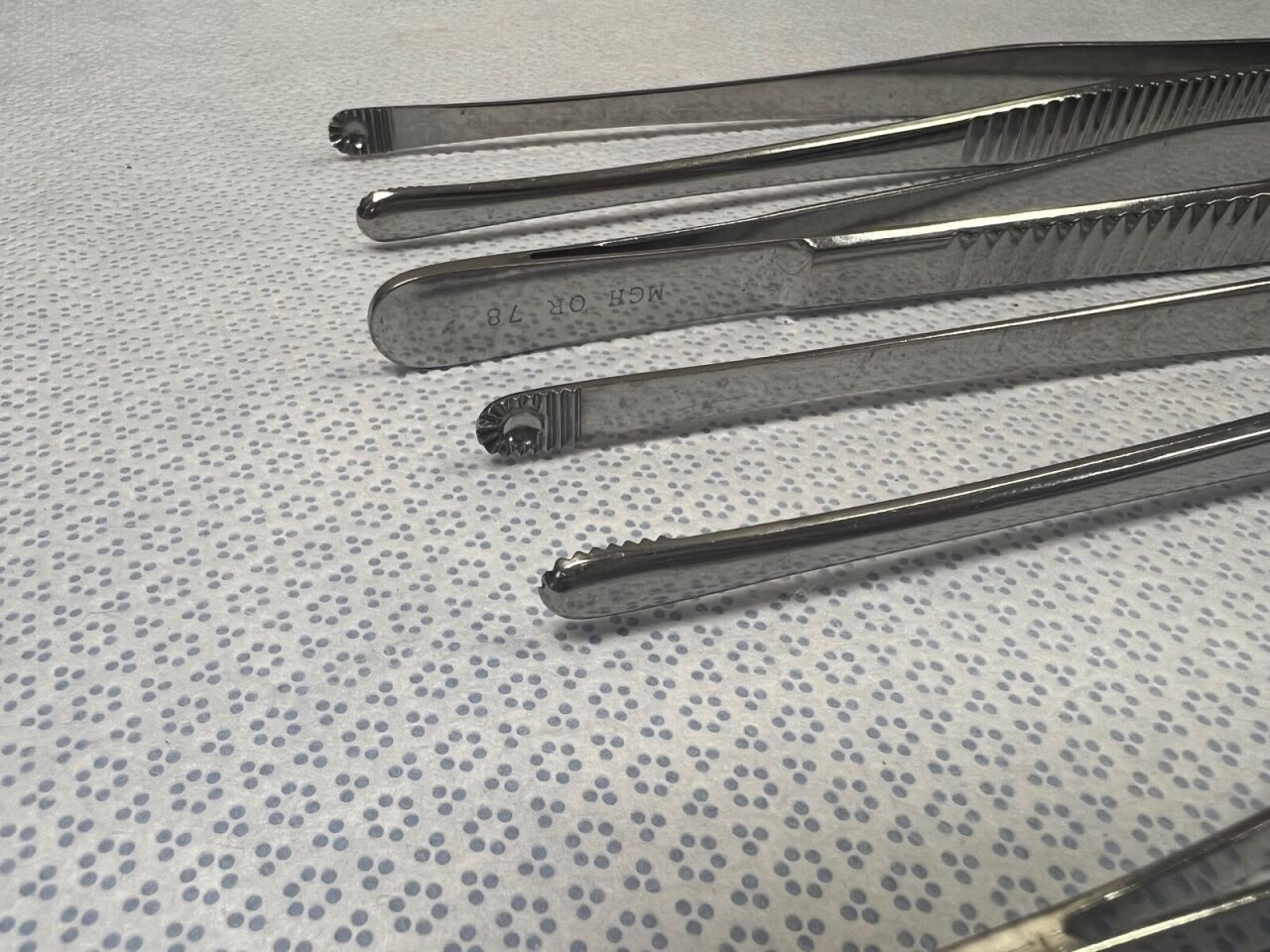 CODMAN 30-4222 Russian Tissue Forceps 10" - Lot of 4 — photo 5