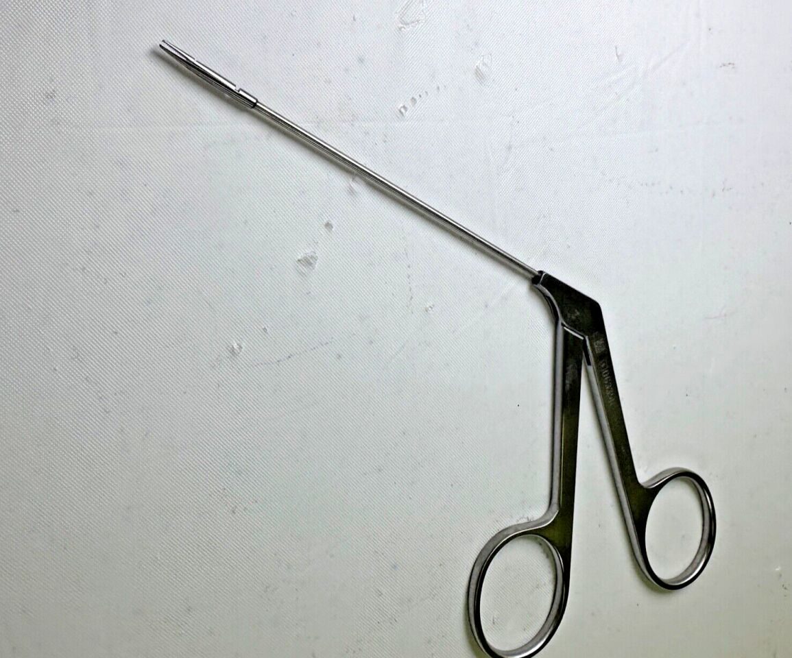 AESCULAP OG335R Straight Alligator Micro Forceps 1 X 5mm — photo 3