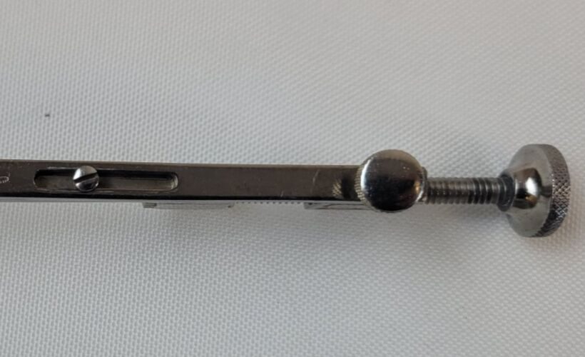 SKLAR LG Adjustable Bone Clamp 2 x 2 Prong Jaw 8" Lowman-Hoglund Bone Clamp — photo 8