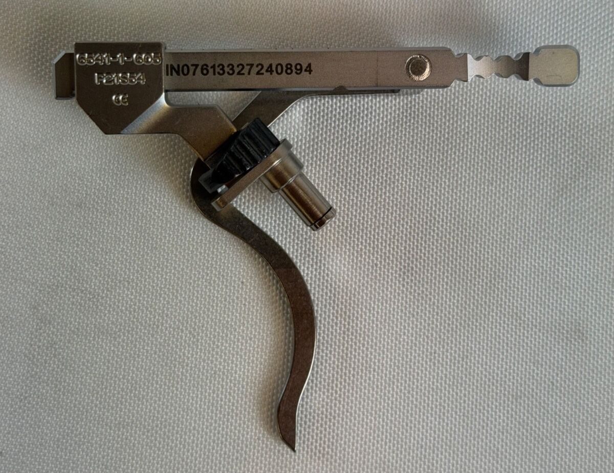 STRYKER Various Triathlon Parts Orthopedics TKR Knee Trauma — photo 4