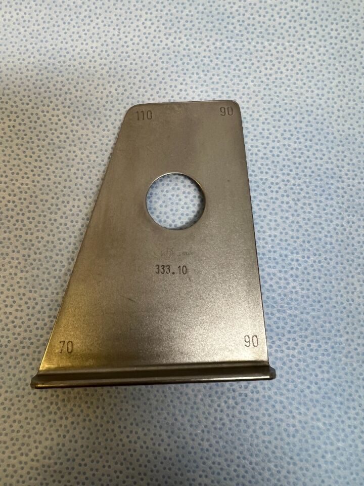 SYNTHES 333.1 Quadrilateral Instrument — photo 5