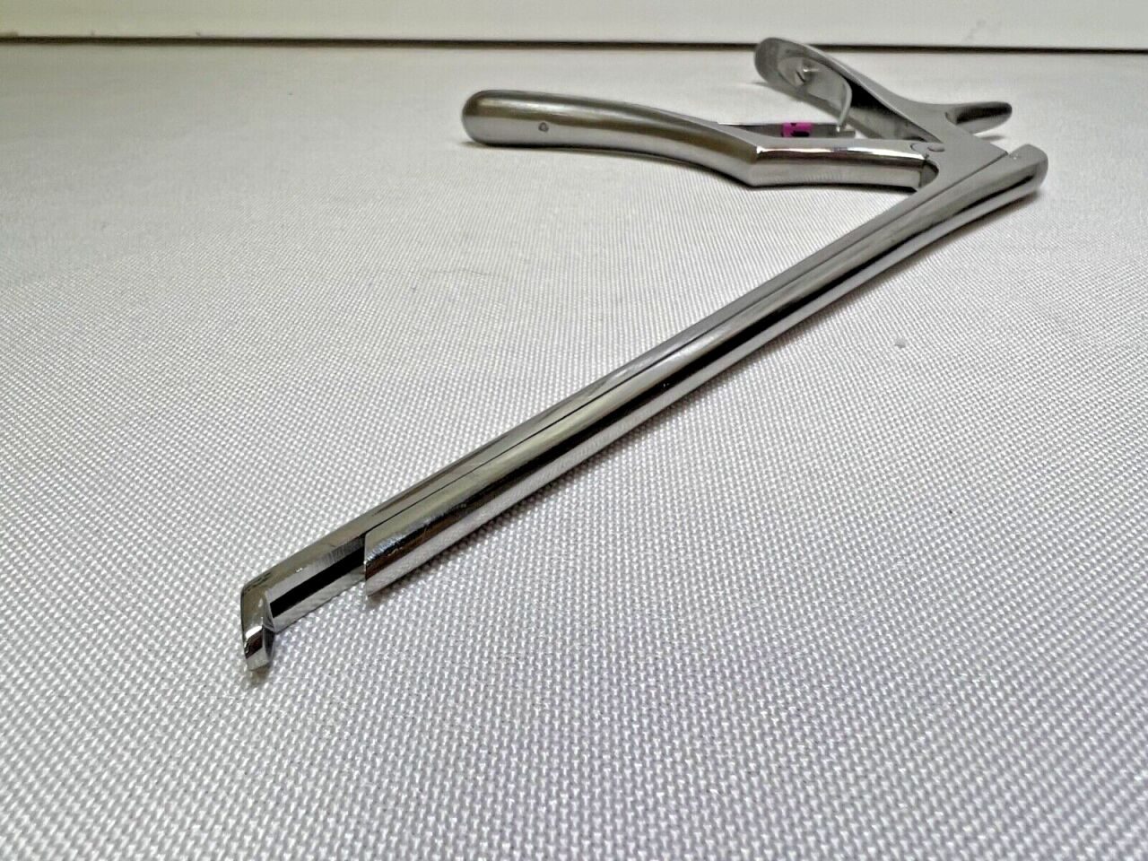 WECK 388325 Kerrison Rongeur 5mm X 40deg Up Bite X 7" Length Neurology Spinal — photo 4