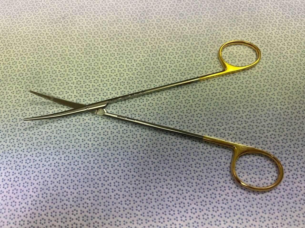 V. MUELLER MO 1601-001 Tungsten Carbide 7" Dissecting Scissors Curved Blunt Tip — photo 2