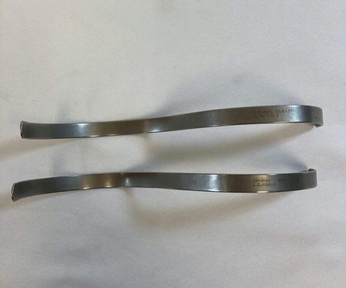 LINVATEC 118371 1/4" Blade Width Pair of Hasson S Retractors — photo 3