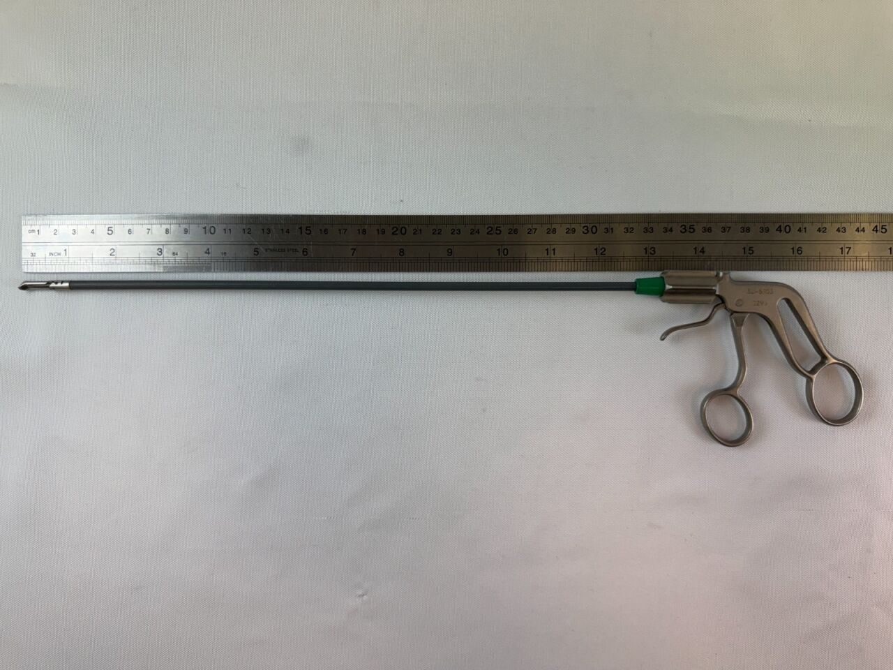 ACCESS 32-5103 Laparoscopic Grasping Forcep 5mm 32cm Allis Lock Handle Flush Port — photo 11