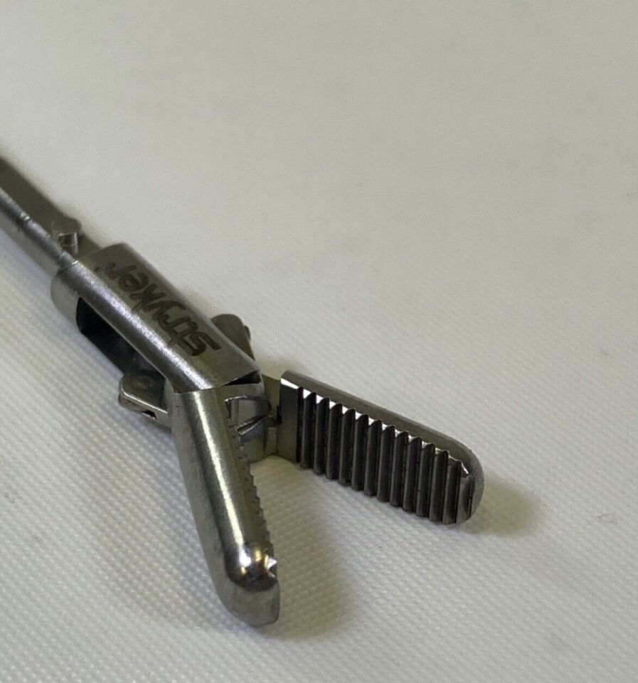 STRYKER 250-080-617 w/ 250-080-286 PEEK Monopolar Handle w/ 5mm x 33cm Blunt Grasper — photo 5
