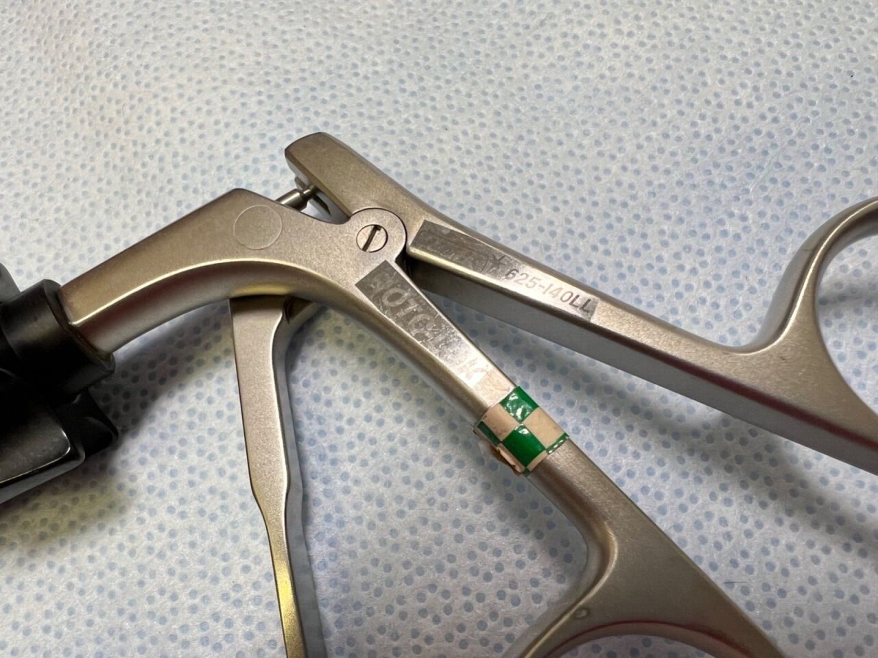 JARIT Various Roto-Lok Pelviscopy Laparoscopic Babcock Instrument Set w/ Case — photo 3
