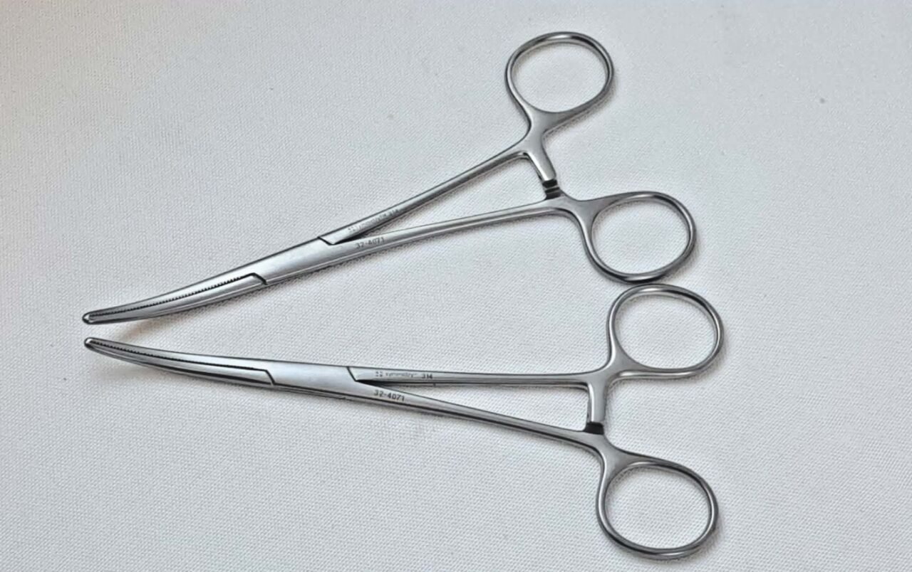 SSI ULTRA SYMMETRY 32-4071 Rochester-Pean Forceps — photo 1
