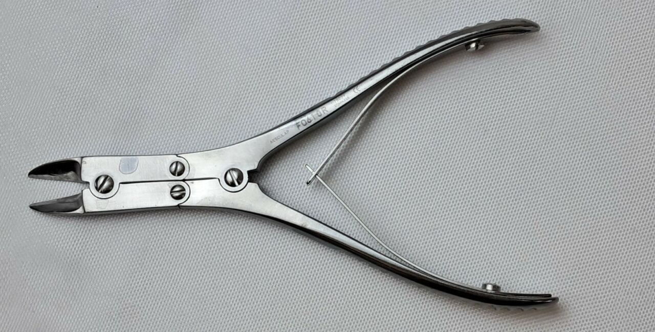 AESCULAP FO610R Boehler Bone-Cutting Forceps D/A Straight 5-3/4in. — photo 5