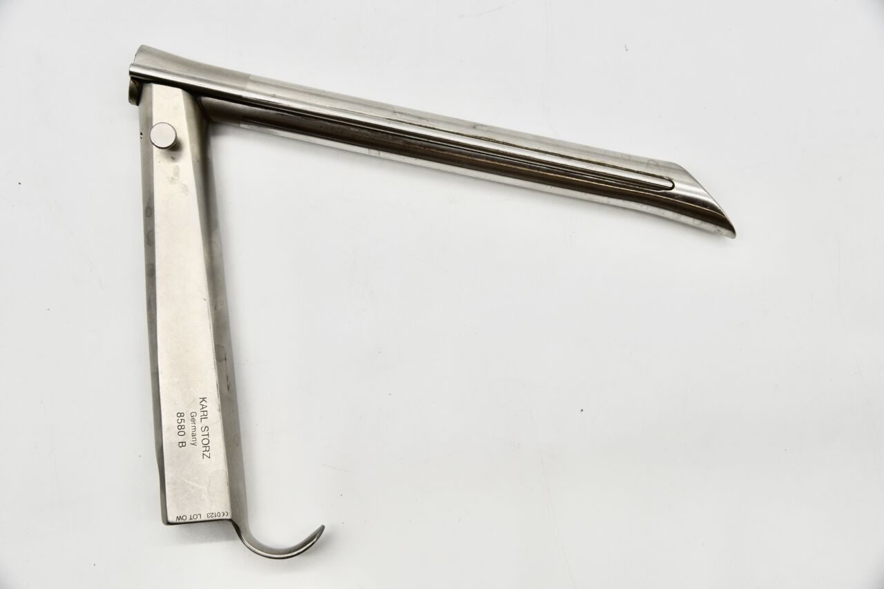 KARL STORZ 8580B SURGICAL ADULT SIZE HOLINGER ANTERIOR COMISSURE LARYNGOSCOPE