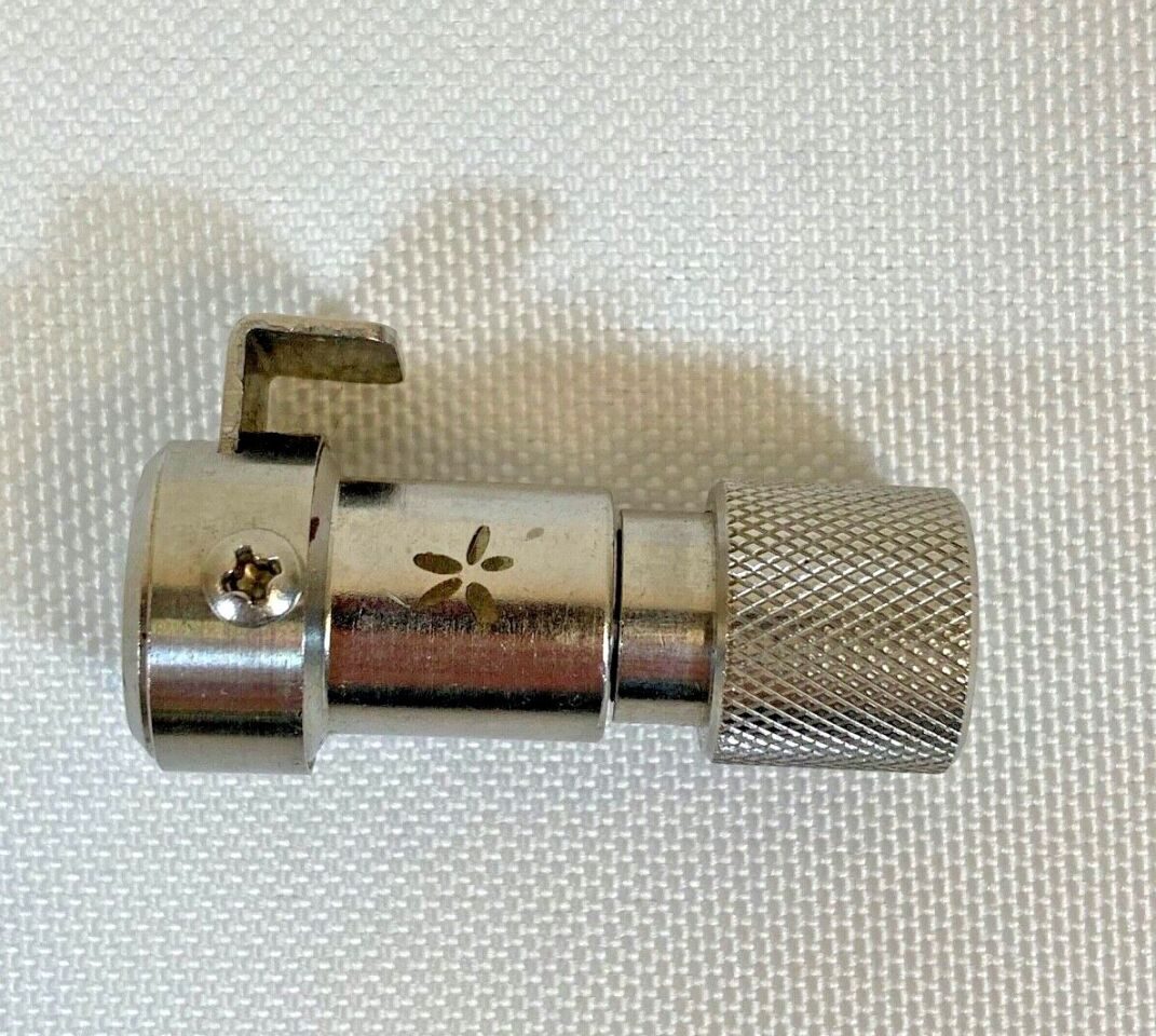 SMITH & NEPHEW Dyonics 6900747 Fiber Optic Light Cable Adapter R. Wolf — photo 1