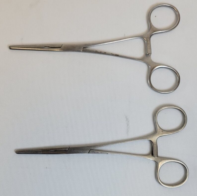 PILLING 35-4720 Miniature Pediatric Clamp Straight DeBakey Jaw Serrated