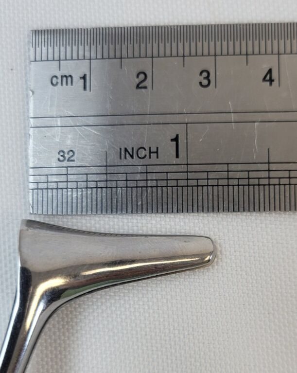 VANTAGE  Vienna Nasal Speculum, Medium, 1-1/8" Blade Length — photo 10