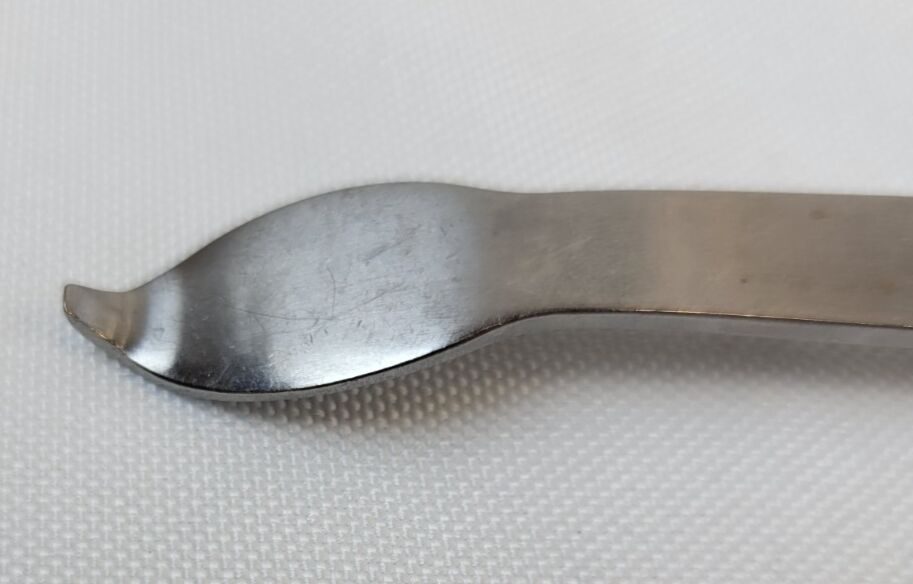 GSOURCE gS 36.9270 Hohmann Retractor, 6" x 15mm — photo 2