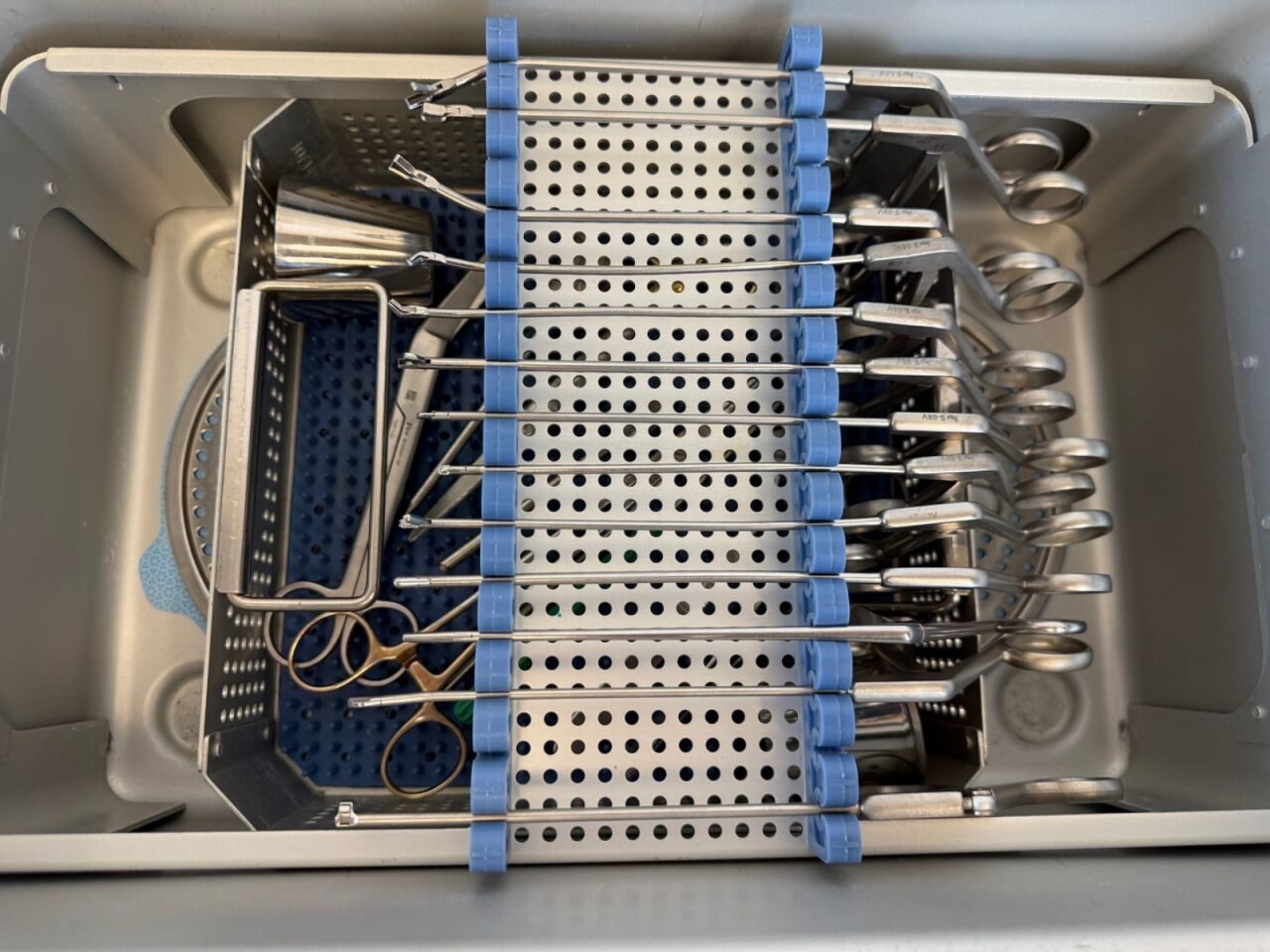 VARIOUS  13 Piece Concept Linvatec Shutt Arthroscopy Biter Punch Set w/ Extras & Tray — photo 9