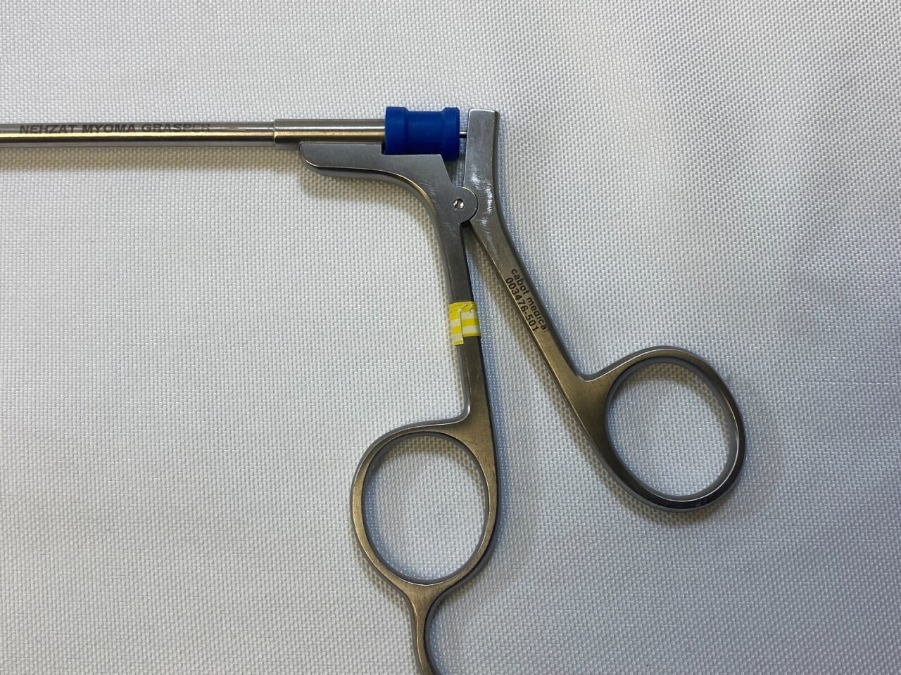 CABOT MEDICAL 003476-501 2 X 3 Claw Forceps 4mm 46cm — photo 2
