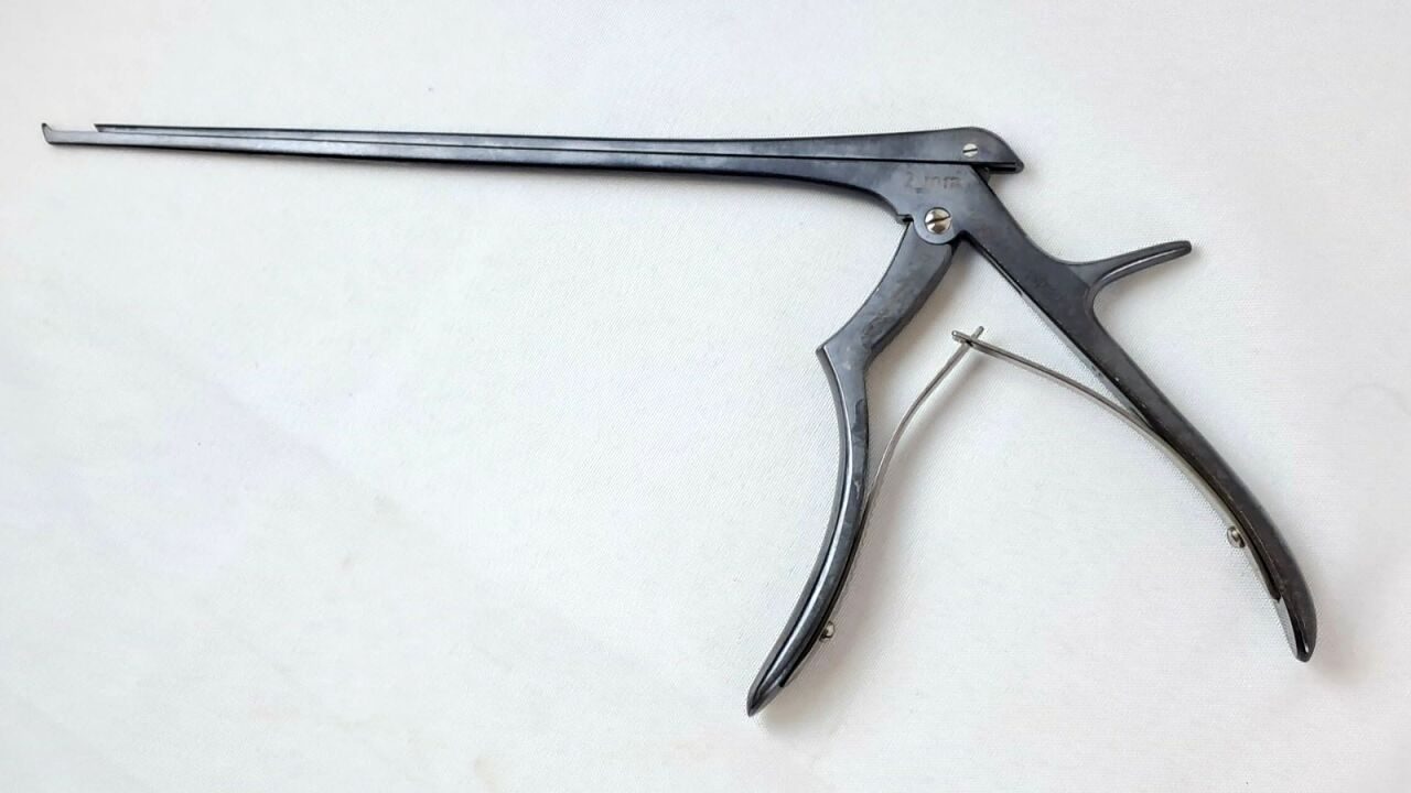 INTEGRA Ruggles RD4882 Black Diamond Micro Kerrison Rongeur 2mm 40° Up 8" Thin