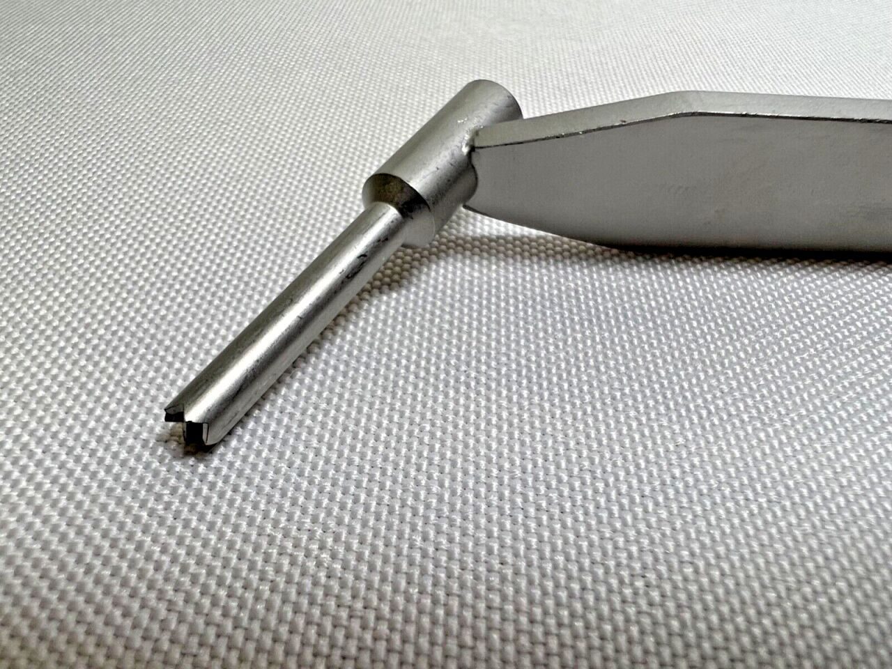 STRYKER 702465 ASNIS III 1.4mm 2.7mm Dual End 7" Orthopedic Drill Guide — photo 4