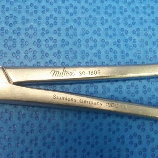 MILTEX 30-1805 Pean Hysterectomy Forceps, Longitudinal Serrations, Curved, L: 9" — photo 5