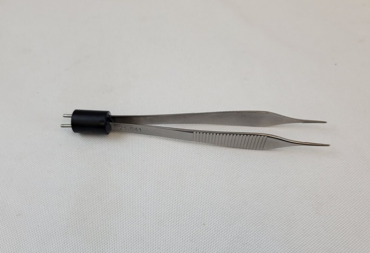 AMBLER SURGICAL 25-041 Adson Bipolar Forceps 1mm Serrated Tips Ophthalmology