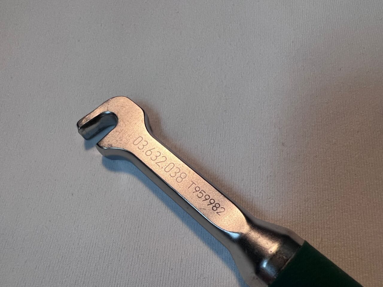 SYNTHES 03.632.038 Spine  System In-Situ Bender Right 5.5mm — photo 2