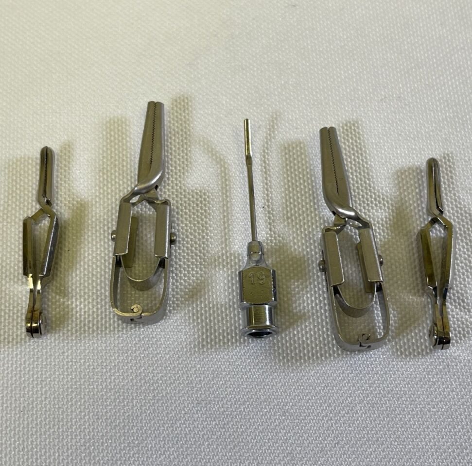 VARIOUS  33 Piece Storz Katena Ophthalmic Eye Muscle Tray w/ Sterilization Case — photo 5