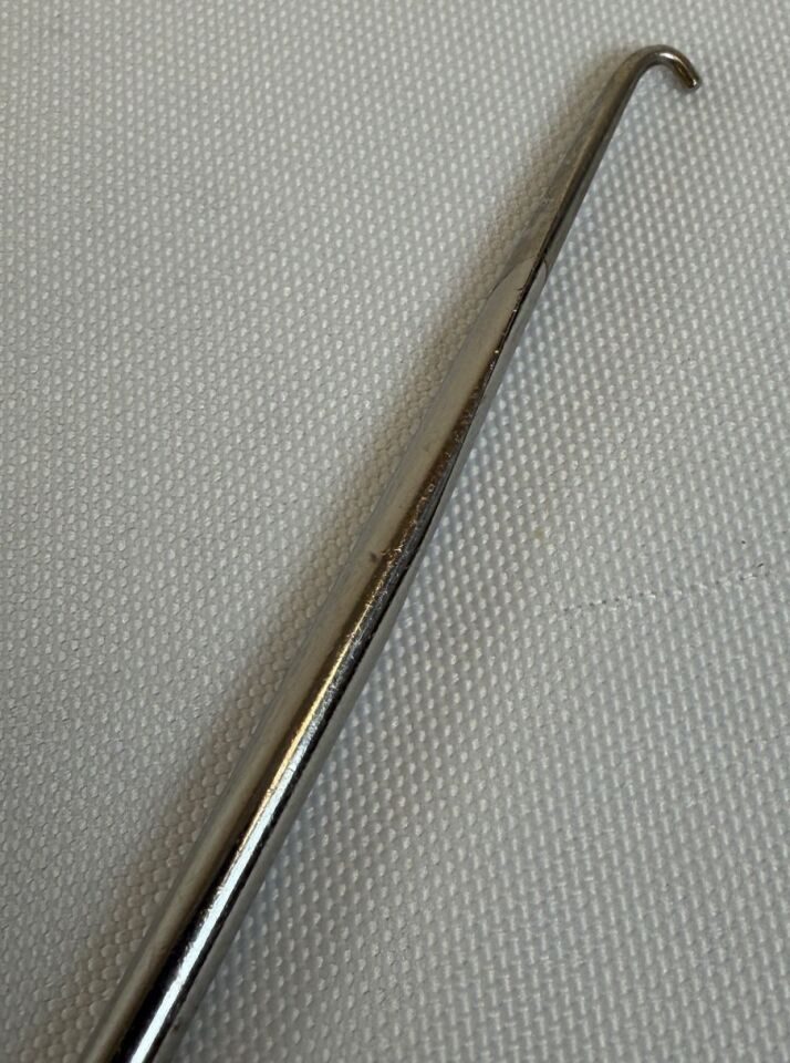 R. WOLF 8863.80 4.4mm Tip Arthroscopic Hook Probe — photo 5