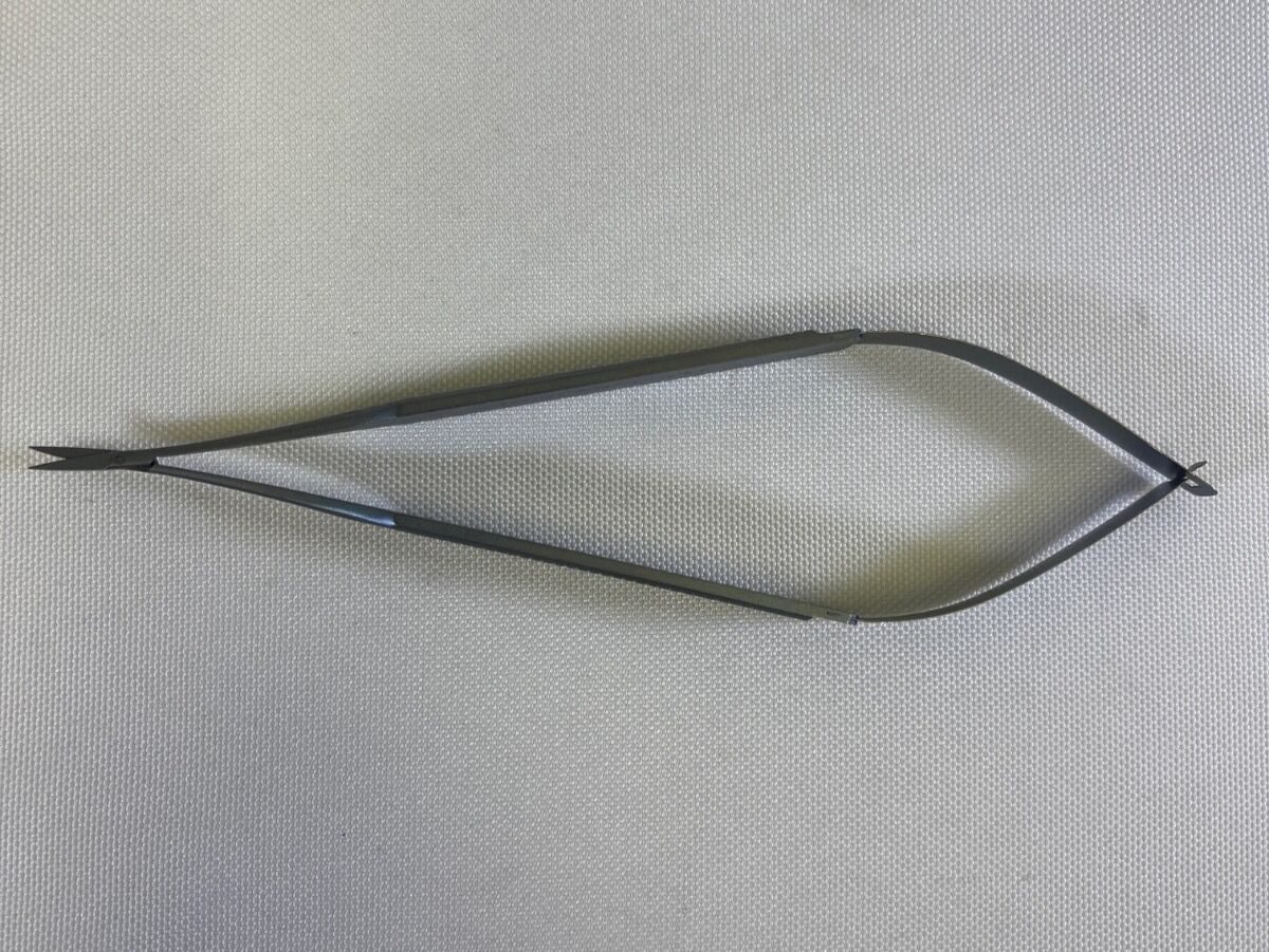 CODMAN 80-1521 Verity Titanium Scissors Curved Fine Tip 168mm Neuro