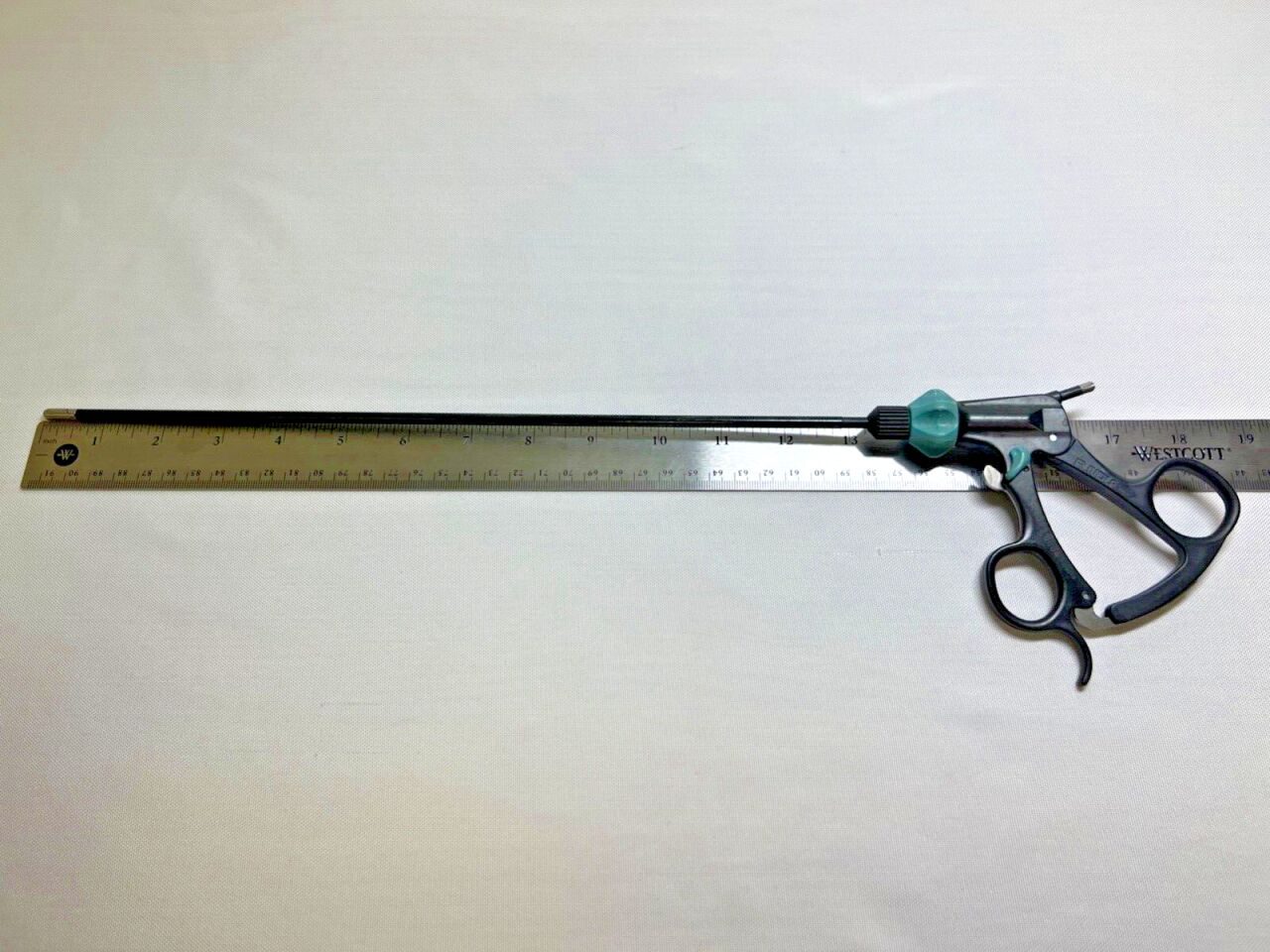 R. WOLF 8393.0004 Laparoscopic Ratcheting Monopolar DA 5mm Cup Grasping Forcep — photo 6