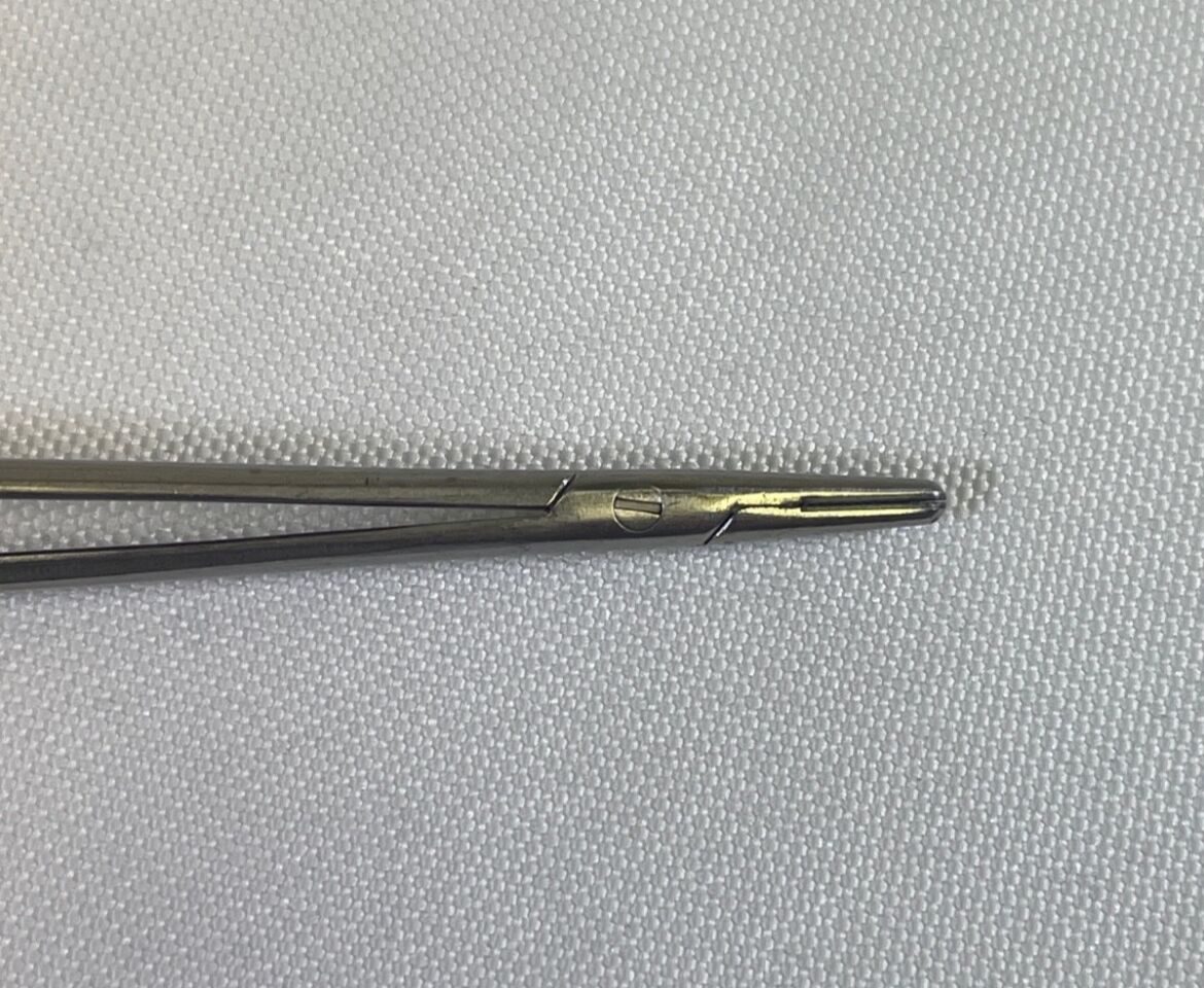 CODMAN SP01467 Castroviejo Locking Needle Holder — photo 8