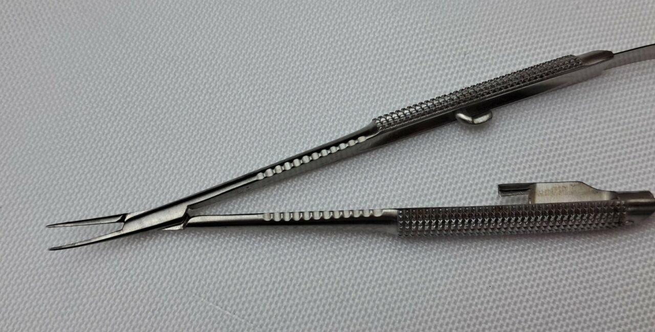 INTEGRA 277-073 Microsurgical Needle Holder — photo 3