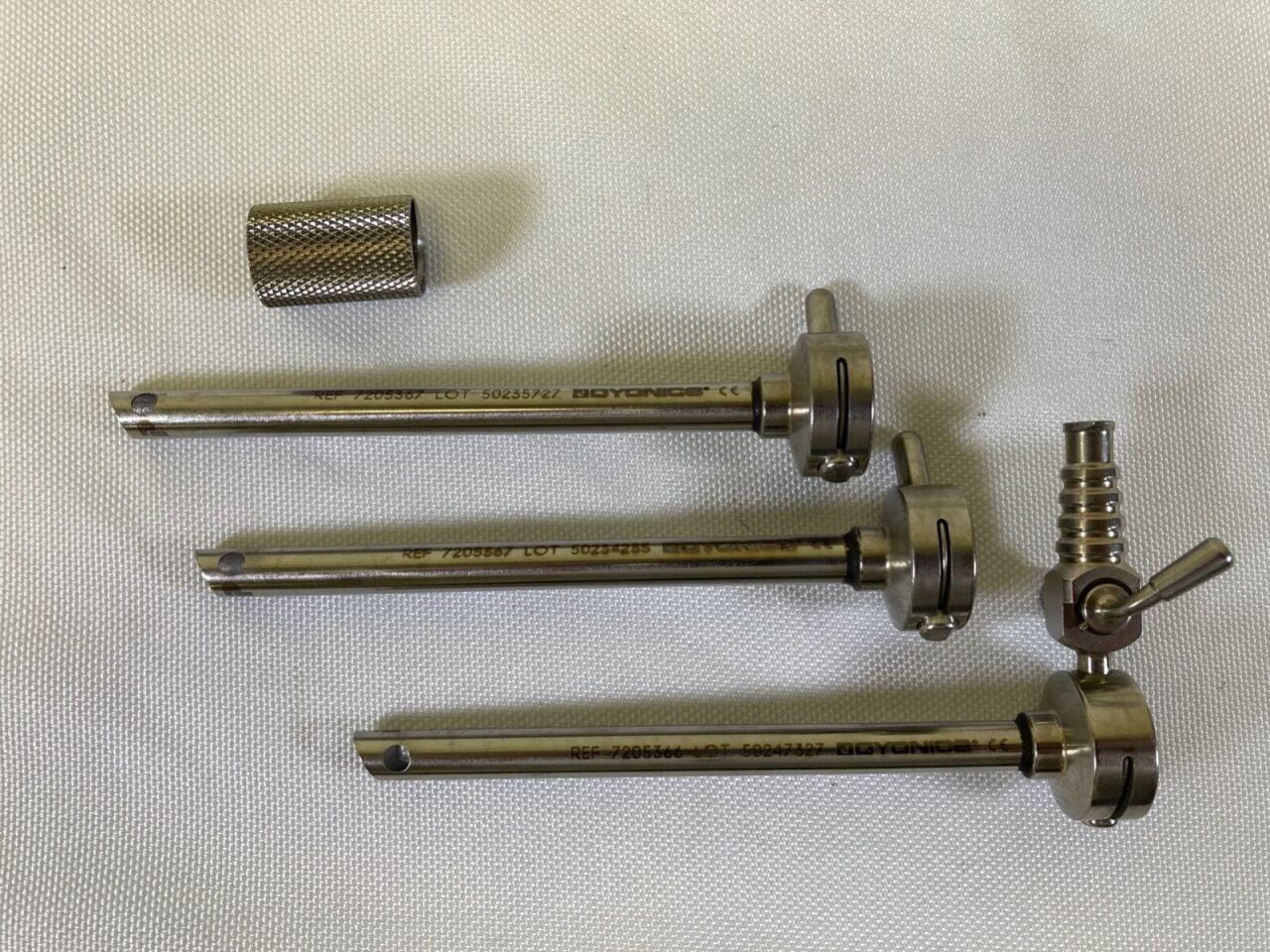 DYONICS Various Arthroscopic Cannulas Switching Sticks Probe Case — photo 8