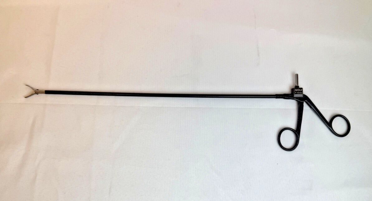 R. WOLF 8383.03 Laparoscopic 5mm x 33cm Atraumatic Monopolar Grasping Forceps — photo 1