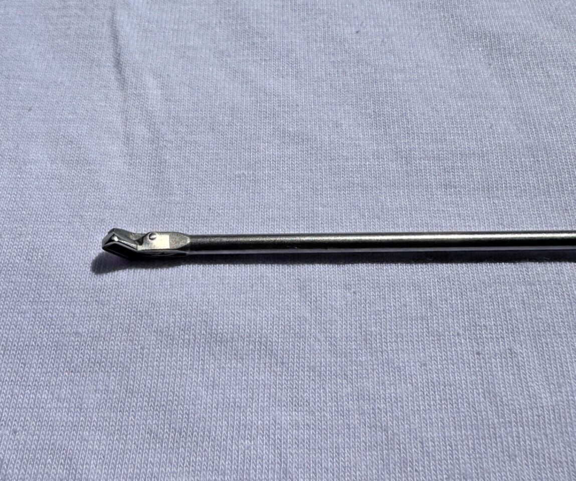 CONMED LINVATEC 31.10014 Arthroscopy Forceps 3.4mm 45deg Blunt Curved Left — photo 4