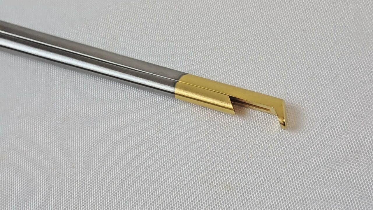 AESCULAP FF664R Kerrison Bone Punch Rongeur 4mm 130° Up 7 7/8 Thin Footplate — photo 5