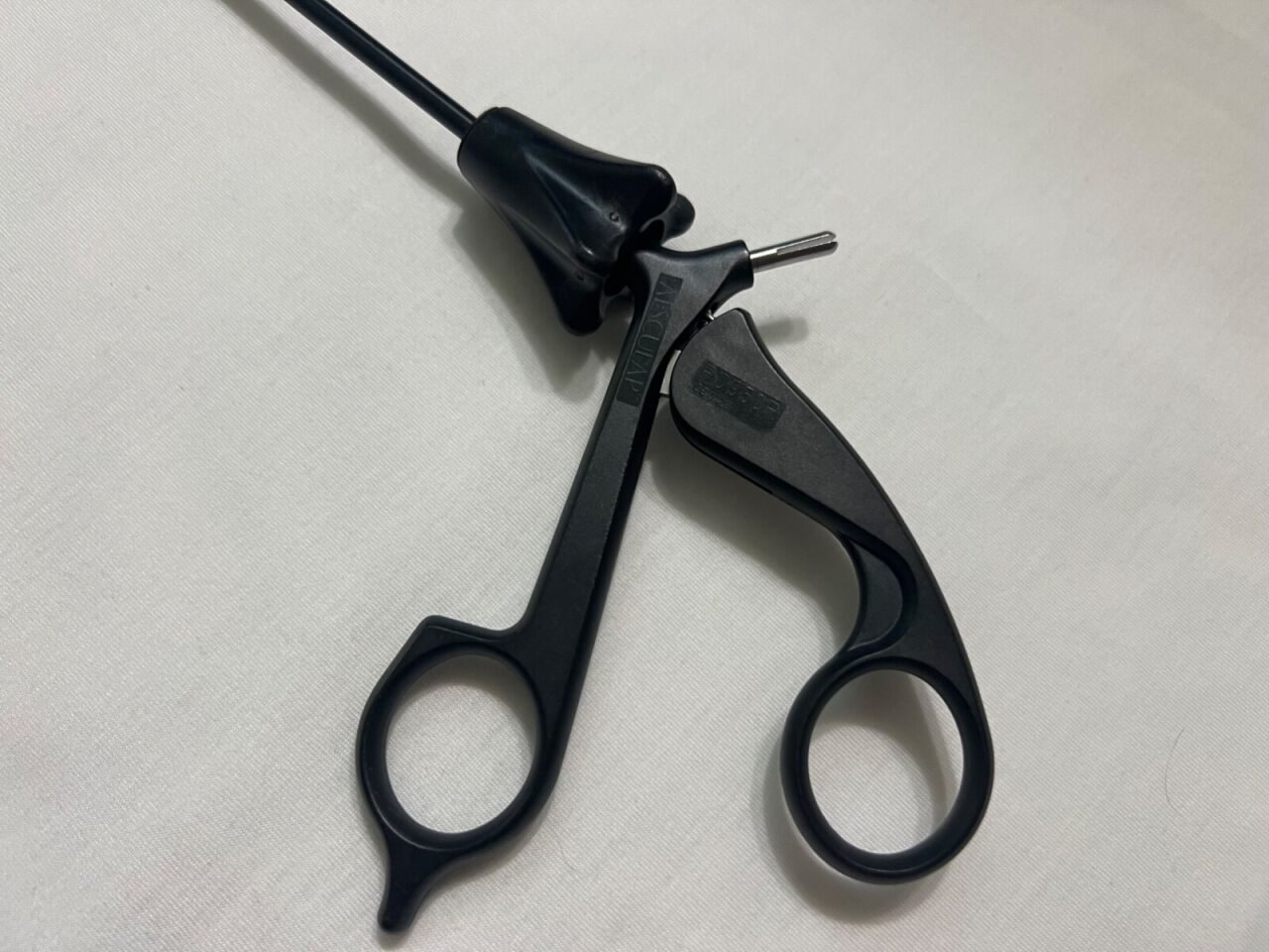 AESCULAP PO765R ADTEC Monopolar Laparoscopic Babcock Grasping Forcep 5mm X 34cm — photo 5