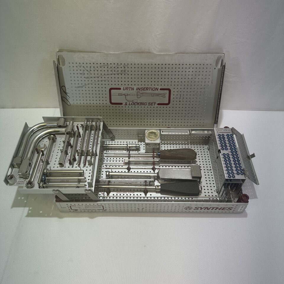 SYNTHES  URTN Insertion and Locking Set — photo 1