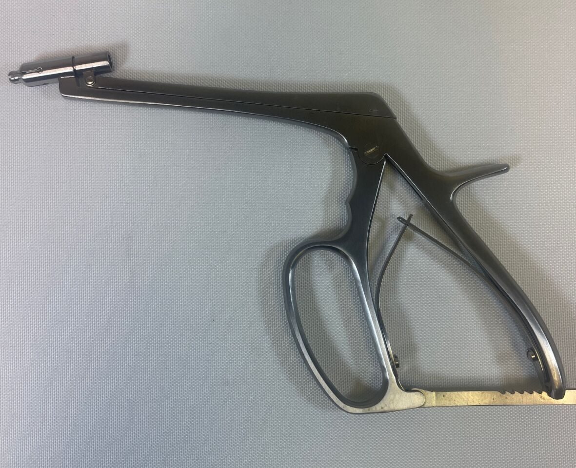 SYNTHES 2868-10-100 Variable Drill Guide — photo 2
