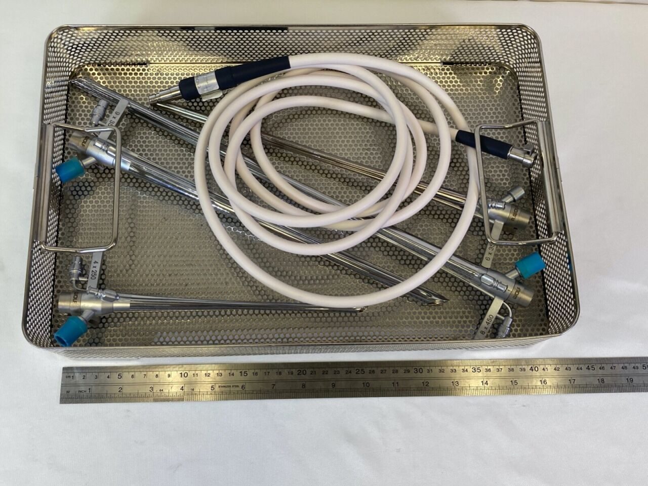 R. WOLF Various Bronchoscopy Set w/ Light Carriers Light Cable & Case — photo 14