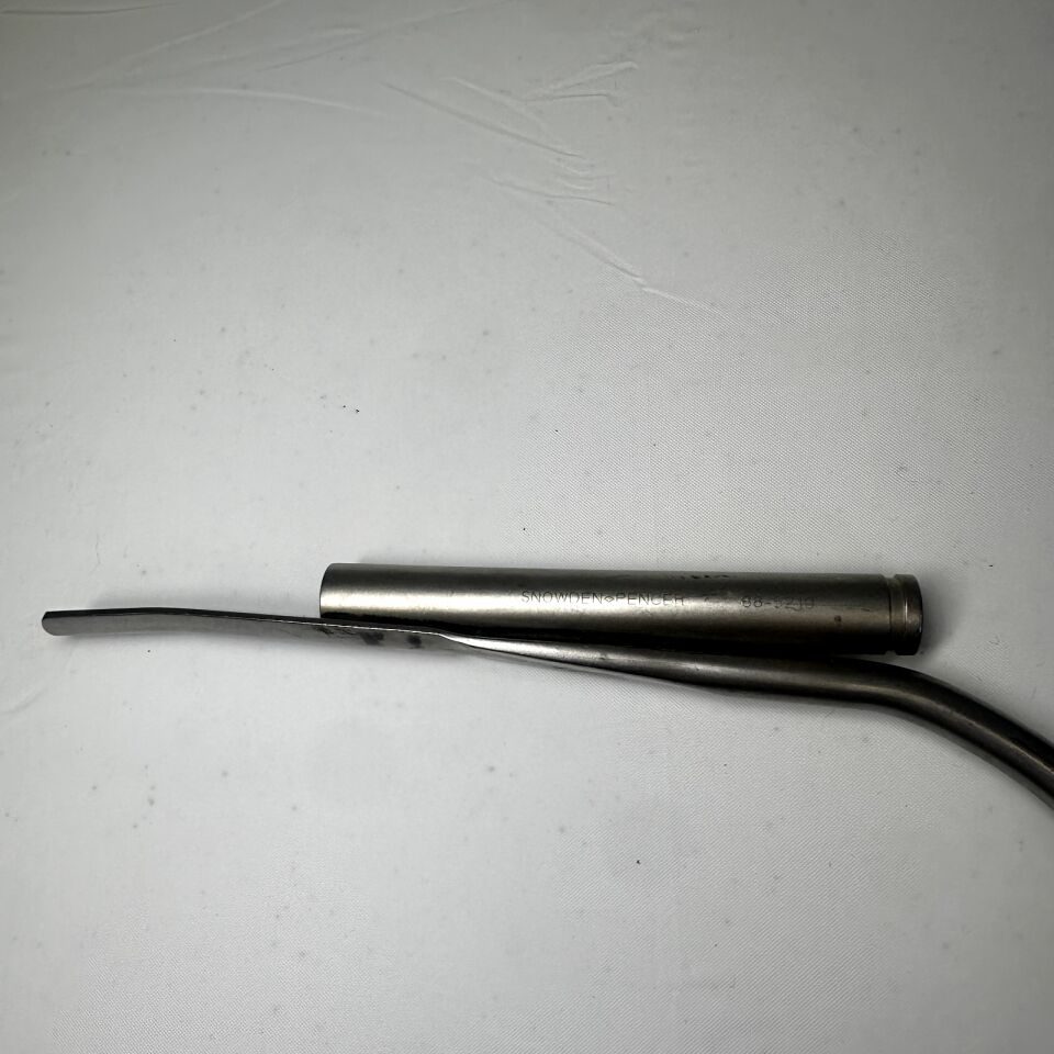 SNOWDEN-PENCER 88-5210 Emory Retractor w/ Suction — photo 4